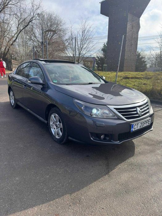 Renault Latitude 2.0 dci 175Cp Initiale Paris