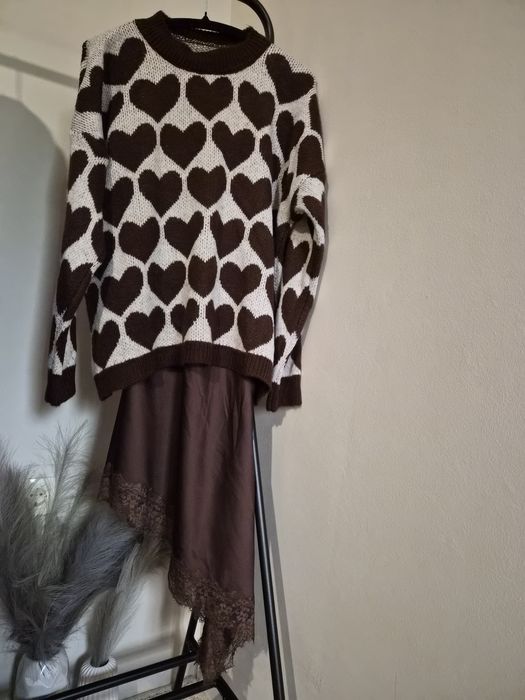 Сет със сатенена рокля