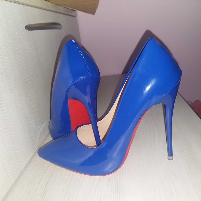 Официални обувки- чисто нови