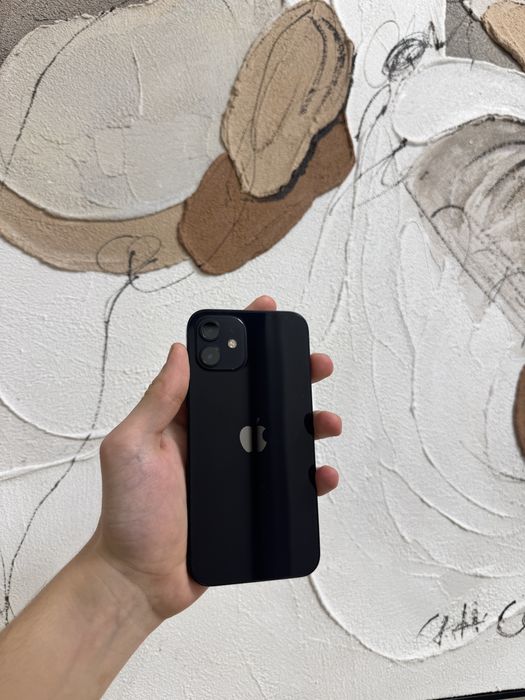 Iphone 12 в идеальном состоянии