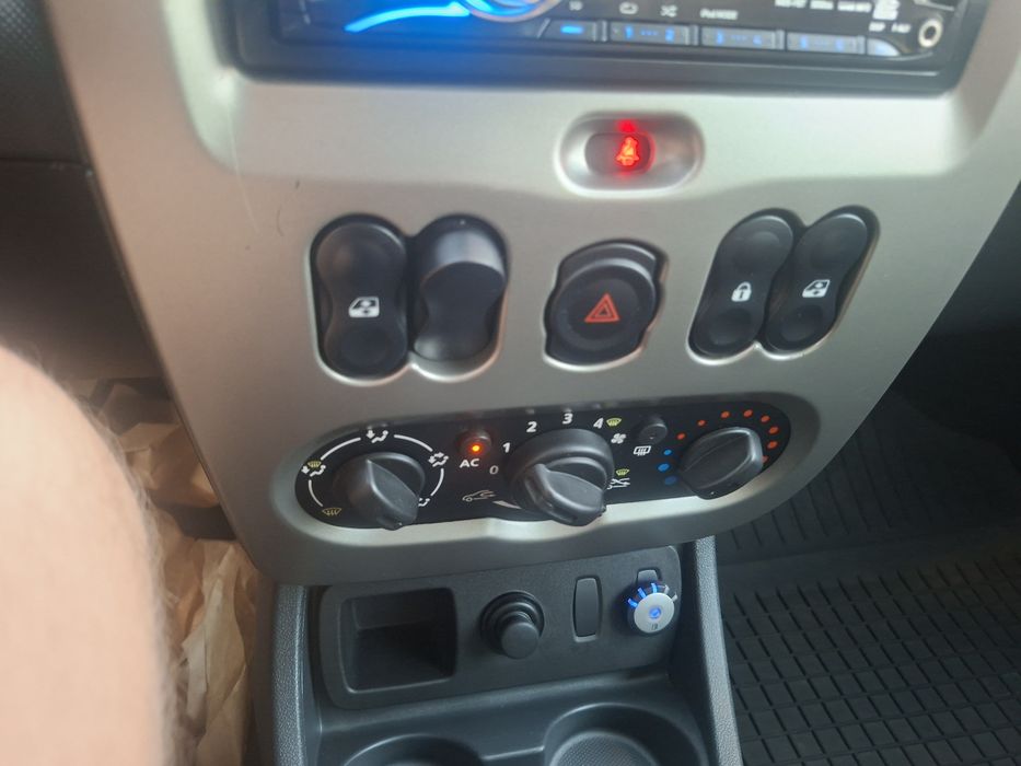 Dacia Duster 1.6+Gpl fabrica