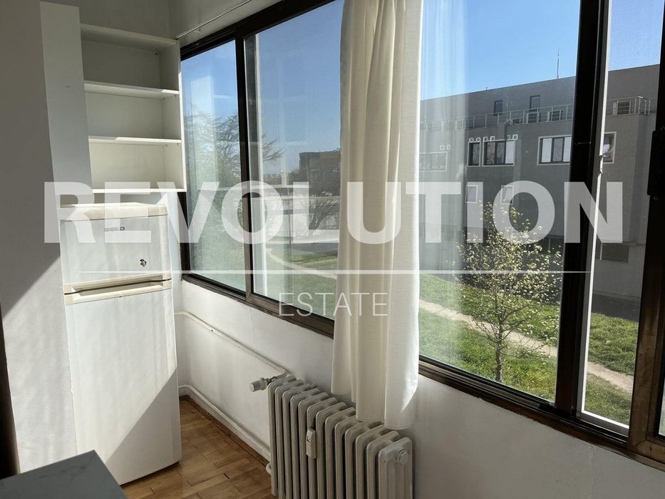 Дава се под наем Двустаен апартамент в Варна, Младост 2 - 50 кв.м за 375 € - Снимка #7