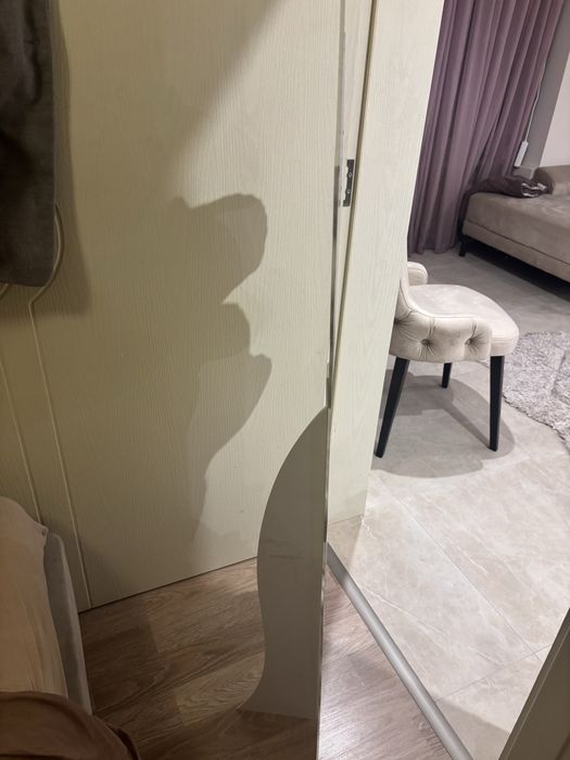 Соник стойка висока 1,40 см прекрасна