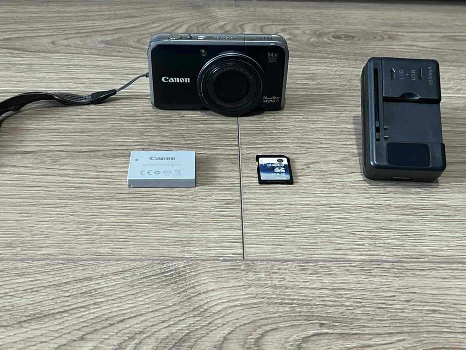 Aparat foto statii itp digital camera CANON SX210IS printeaza data/ora