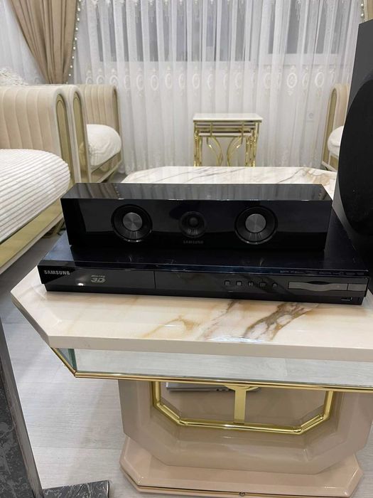 Саунтбар система