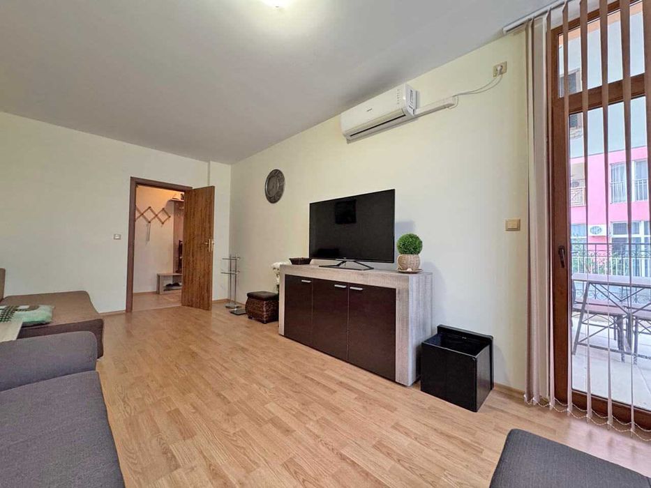 Продава се Тристаен апартамент в к.к. Слънчев бряг - 87 кв.м за 674 €/кв.м - Снимка #12