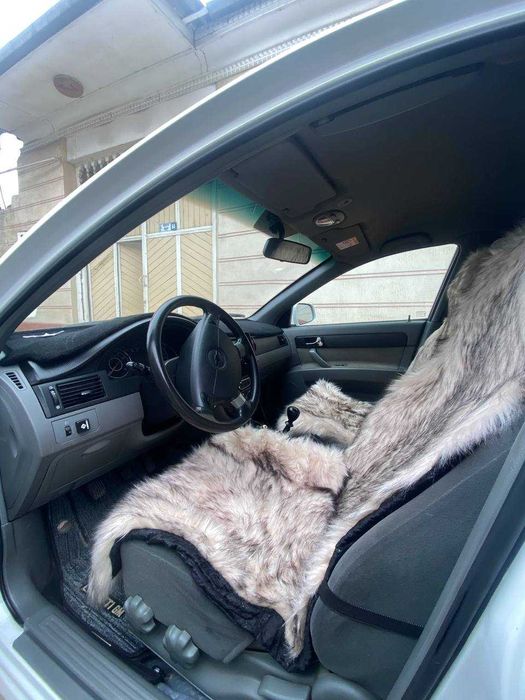 Jentra avtomobil holati yaxshi