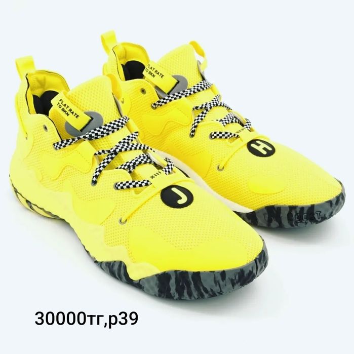 Кроссовки разные оригинал