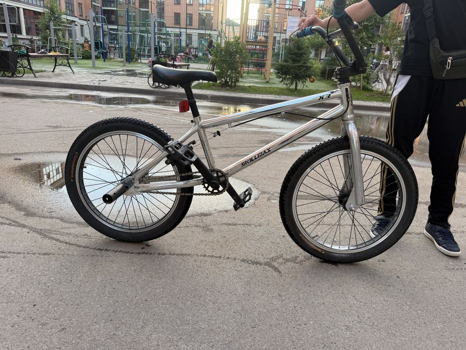 Продам Велосипед BMX