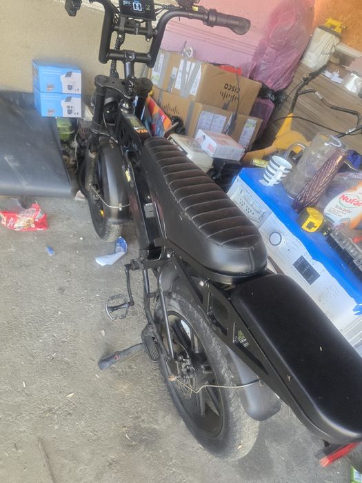 Bicicleta v20 electrică