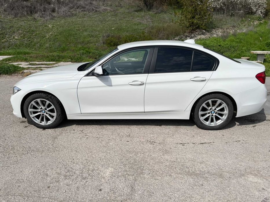 Продавам BMW 320i, xDrive, 135 kW, Bi-turbo