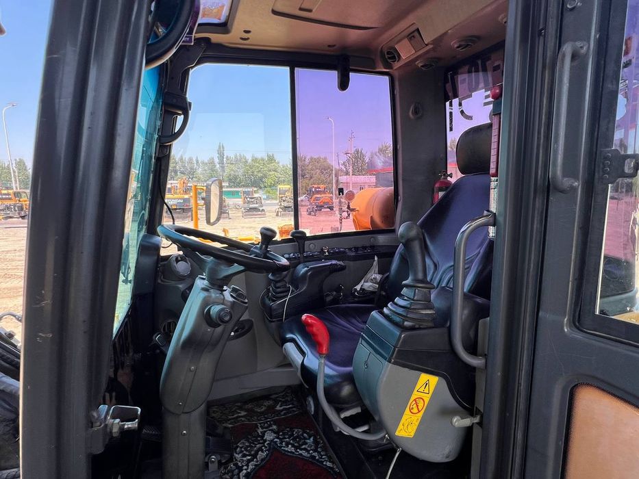 Volvo EW60 pro 2014-yil