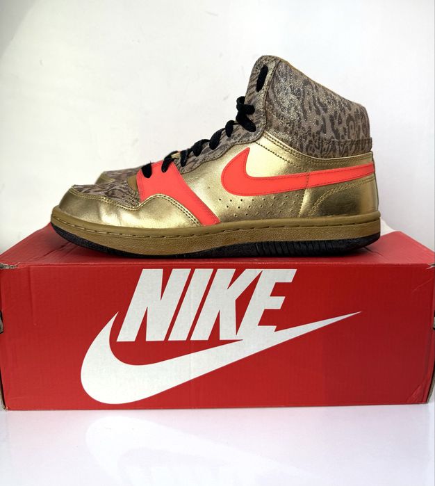 Nike Air Court Force Cheetan (42 )27см.Лимитирана Серия