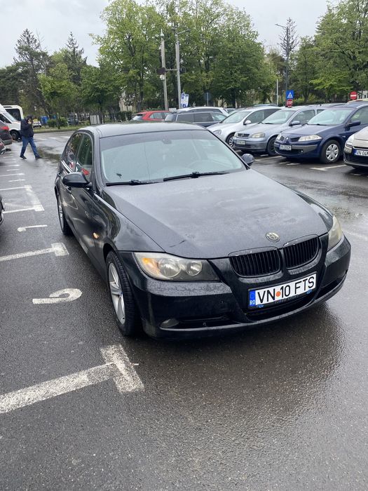 Vând BMW e90 2.0d