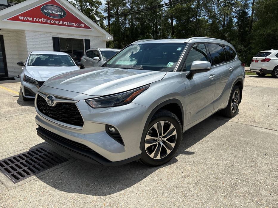 Продам оригинальные диски с шинами комплект