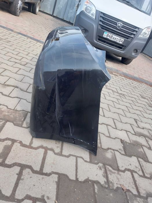 Продам задний бампер