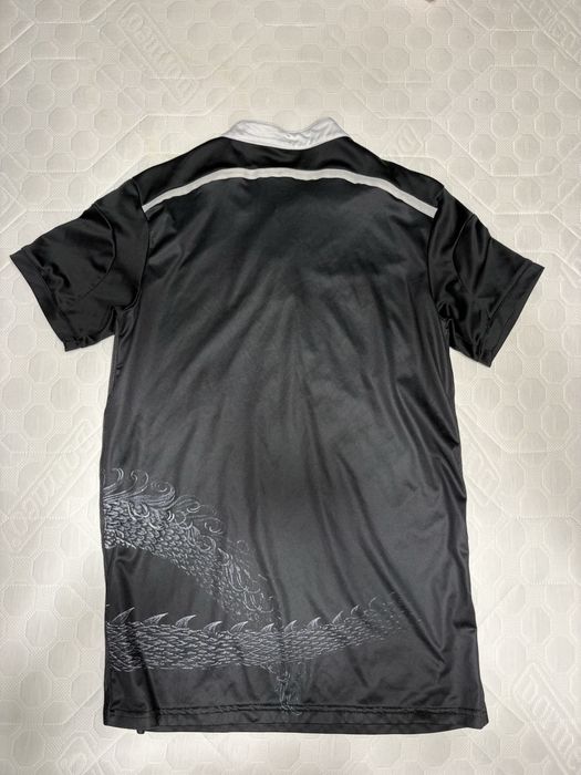 Тениска на Реал Мадрид специална