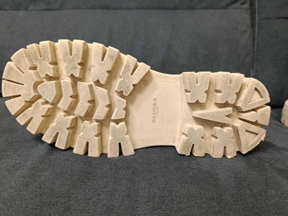 Дамски зимни боти BADURA