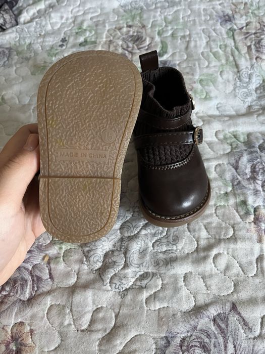 Осенняя ботинка для детей