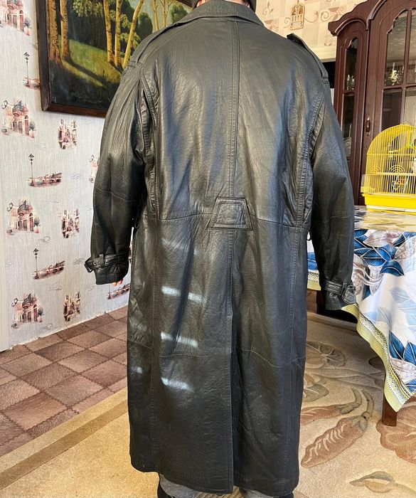 Кожанный плащ  новый