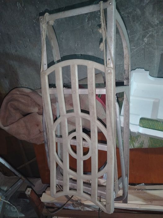 Продам санки, ходунки, коляску