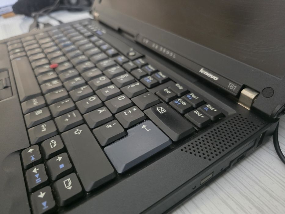 Компютър Леново Т61