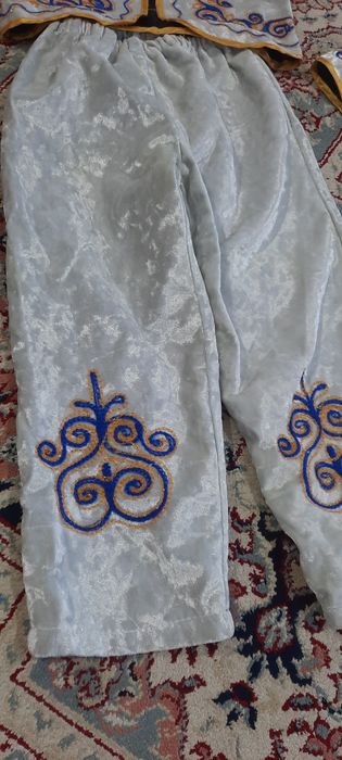 Продам национальный костюм