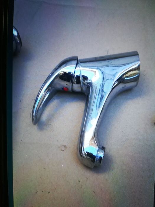 Baterii baie- chiuvetă