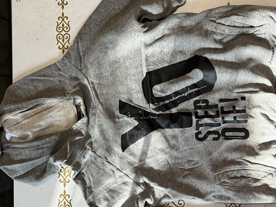 Футболки, толстовки