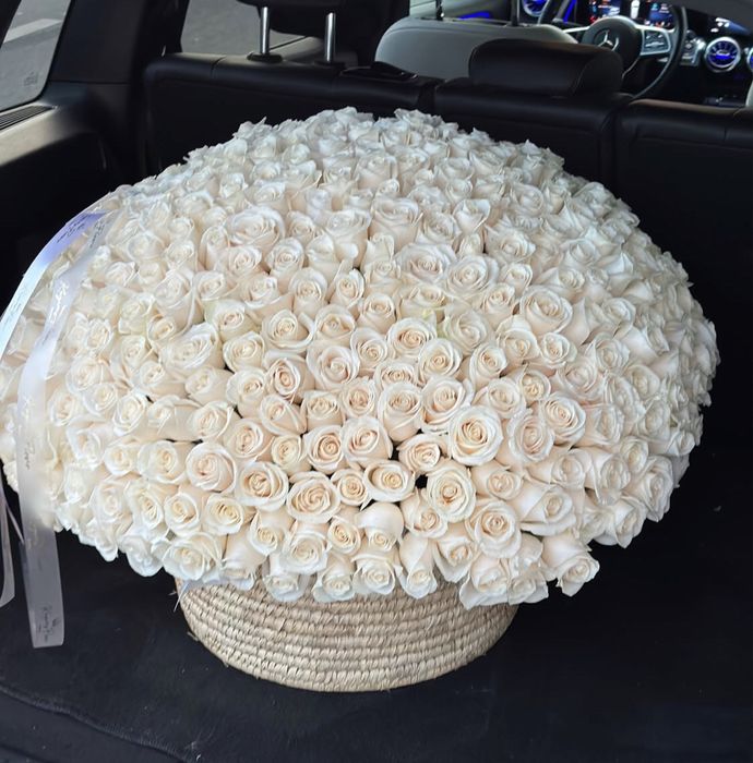 Голландские розы 650тенге