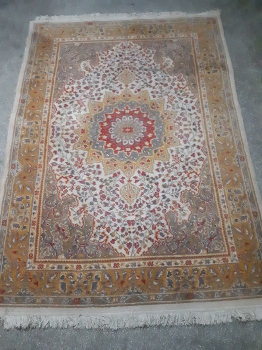 Covor covoare carpeta carpete mocheta mochete romanesti