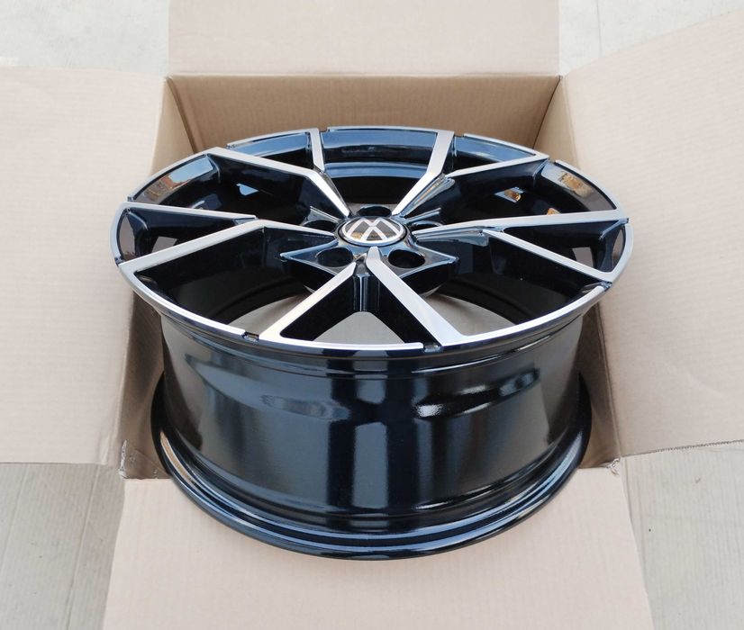 Jante 18 VW Passat Arteon R-Line Golf 8 7 Tiguan Touran Sharan Jetta