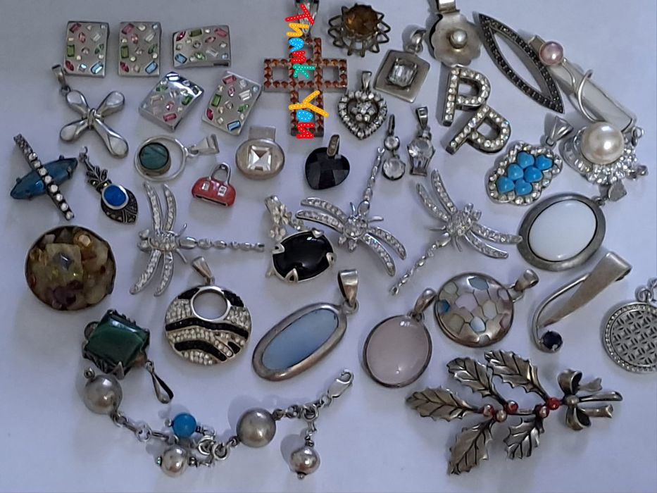 Maruntisuri din ag925