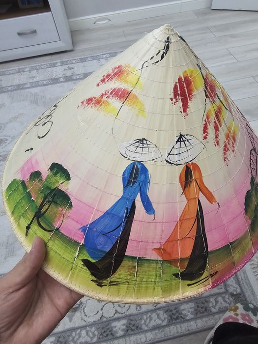 Въетнамская шляпа