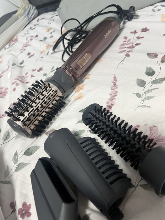 Perie de par rotativa Babyliss