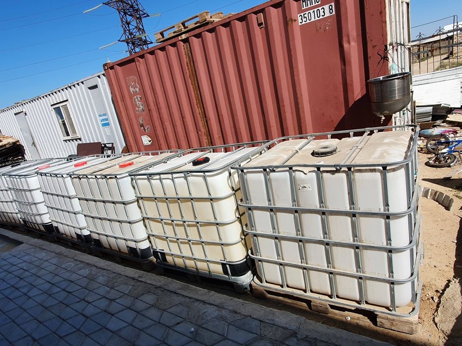 Ёмкость Еврокуб в отличном состоянии