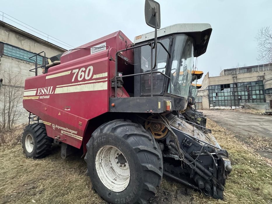 Продам Комбайн Essil-760