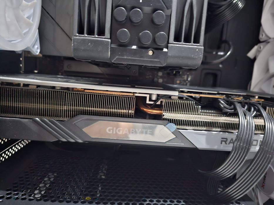 Комп AM5 Ryzen 5 7500F DDR5 32GB RX 7700 XT