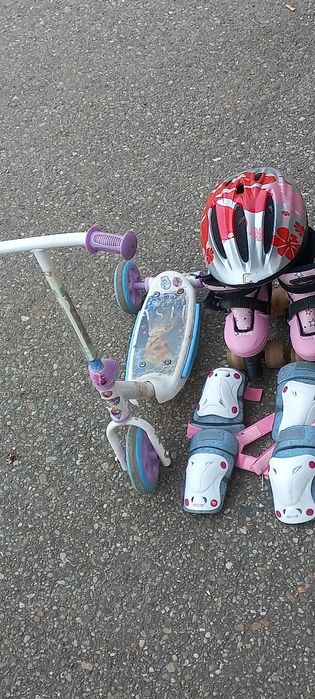 Ofertă!Trotinetă, Role,cască, cotiere, genunchere,