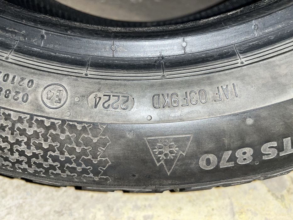 Зимни гуми 4бр 185/60/15 ДОТ 2224 Continental Winter Contact TS 870