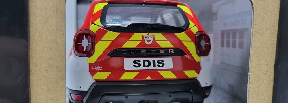 Machetă Dacia Duster 1/18 Solido