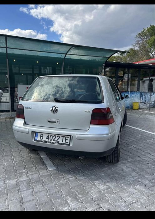 ПРОДАВАМ ГОЛФ 4 1.9 ДИЗЕЛ