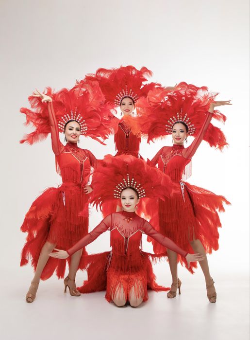 Продам танцевальные костюмы