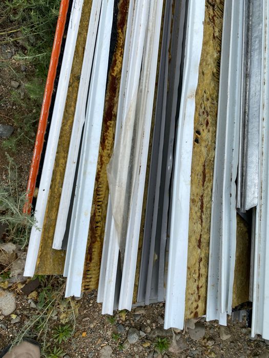 Продаю профлист б/у — за полцены!