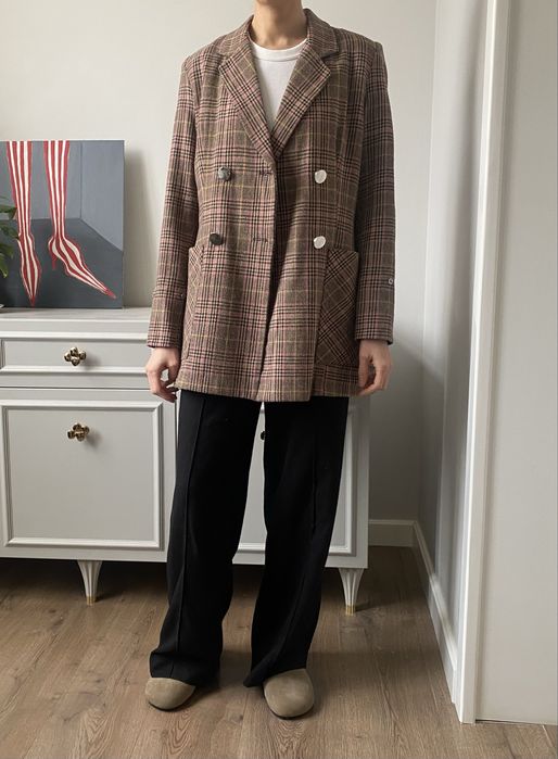 Жакет на размер м (44)