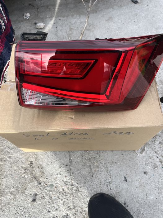 Стоп Seat Ateca Десен 2 бр ляв и десен