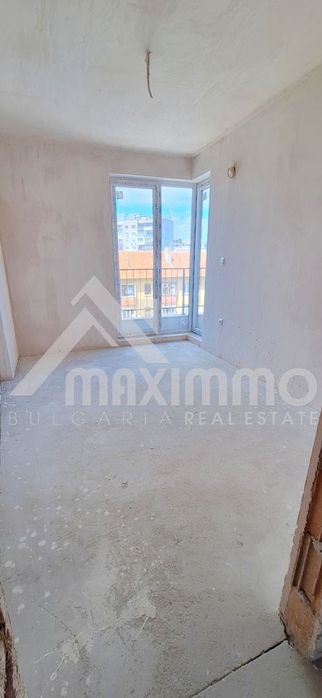 3-стаен в Варна-Колхозен пазар площ 97 цена 229900