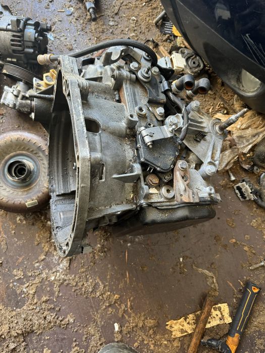 Продам АКПП каробку автомат на Рено Дастера