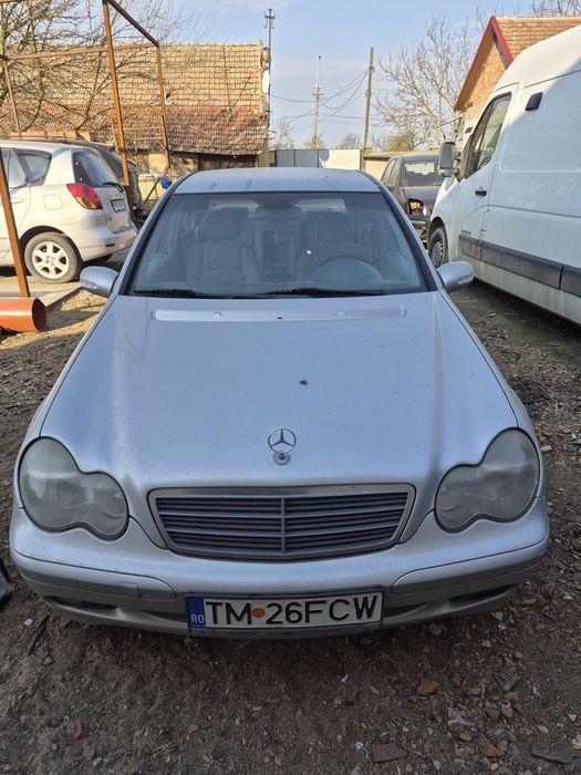 Vand Mercedes c180