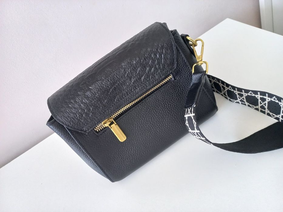 Poseta -piele naturala